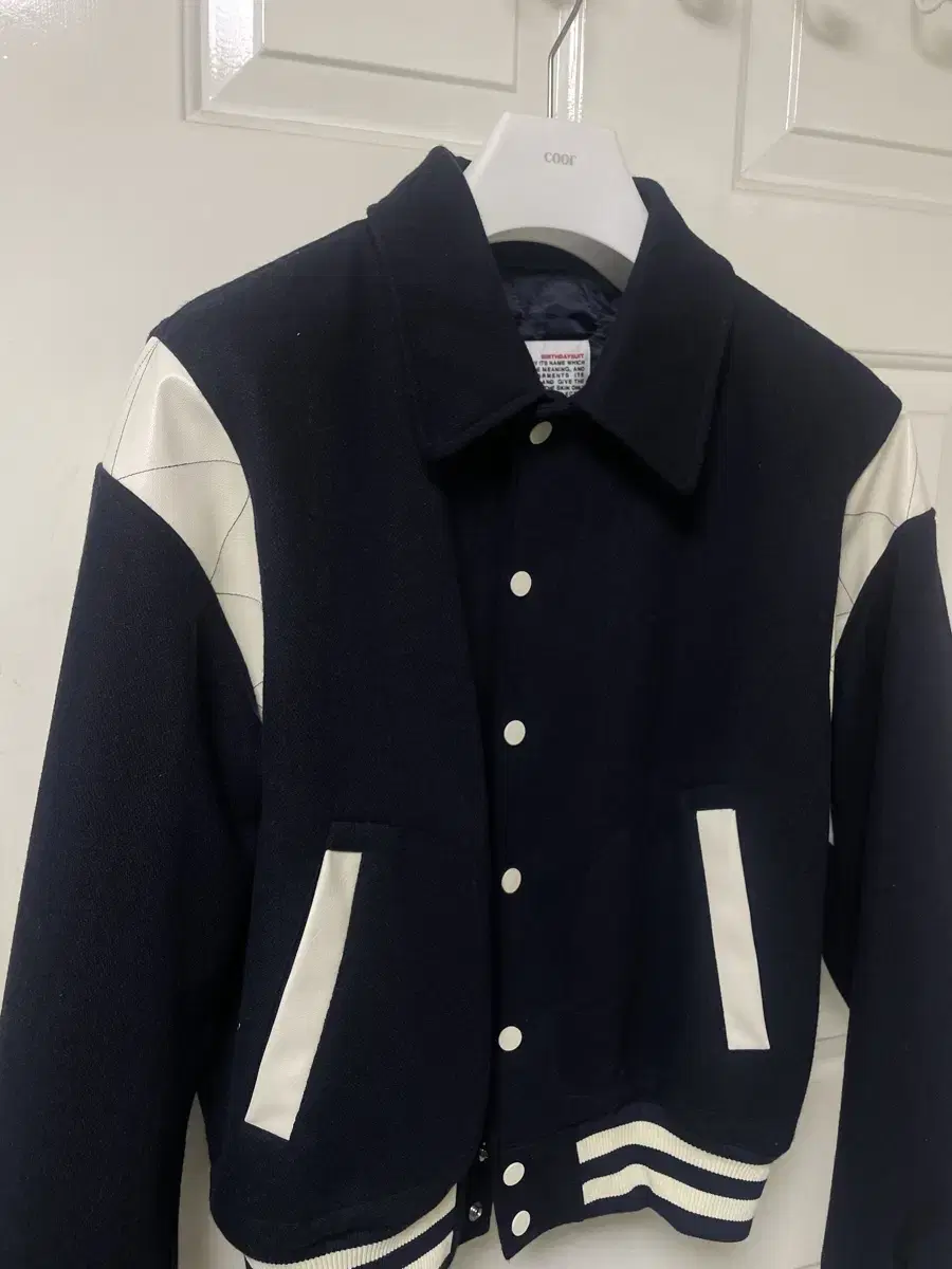 Bee's Dey Suit Varsity Navy L