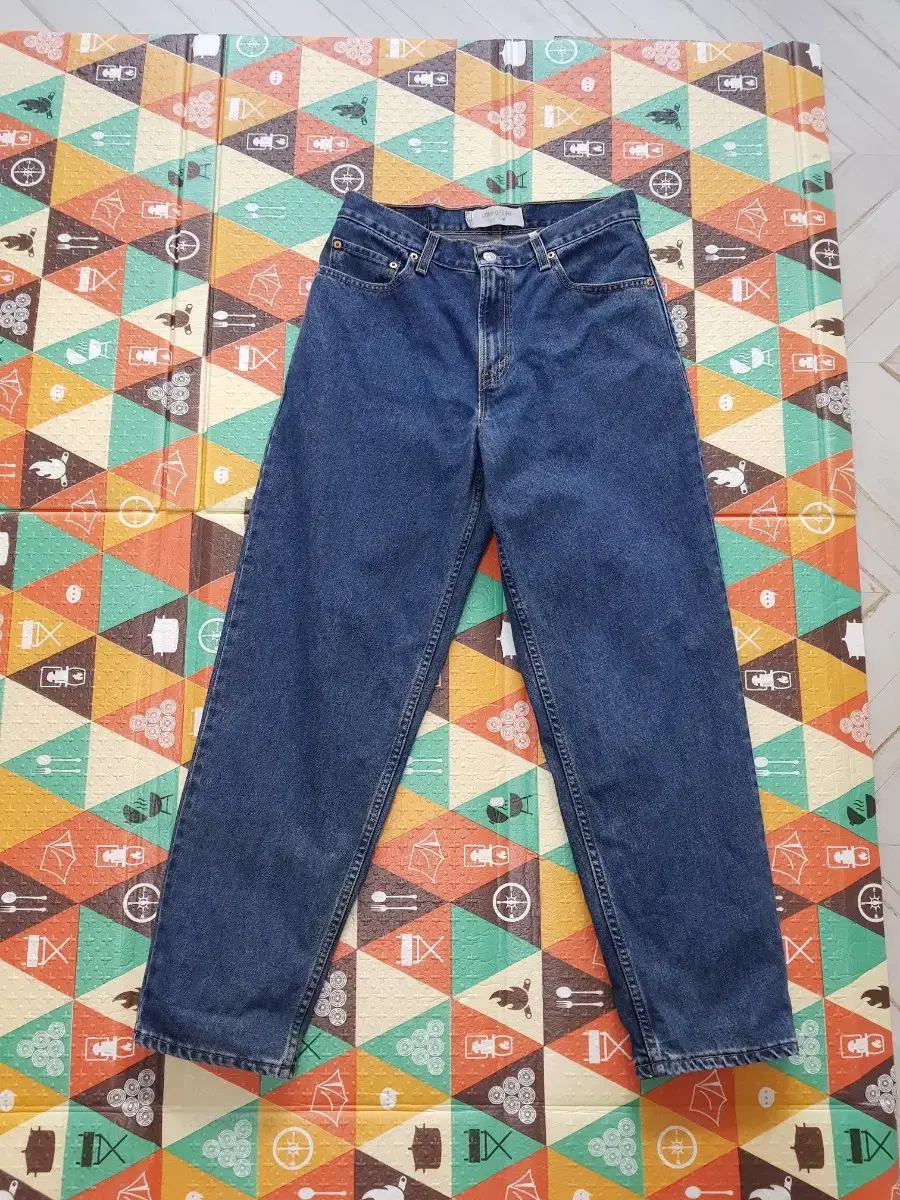 Levi's Comfort Fit Comfort Jeans 30