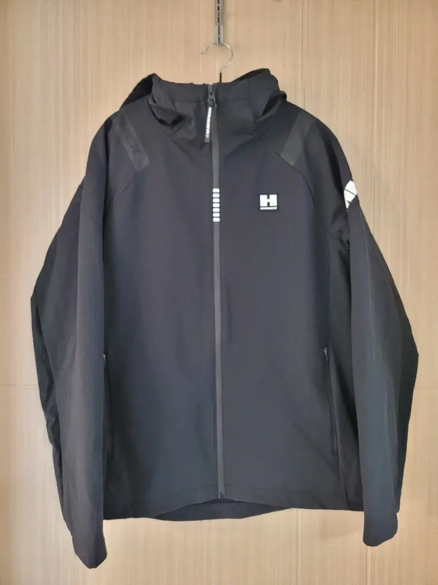 Hummer Size 100 Hooded Zip Up