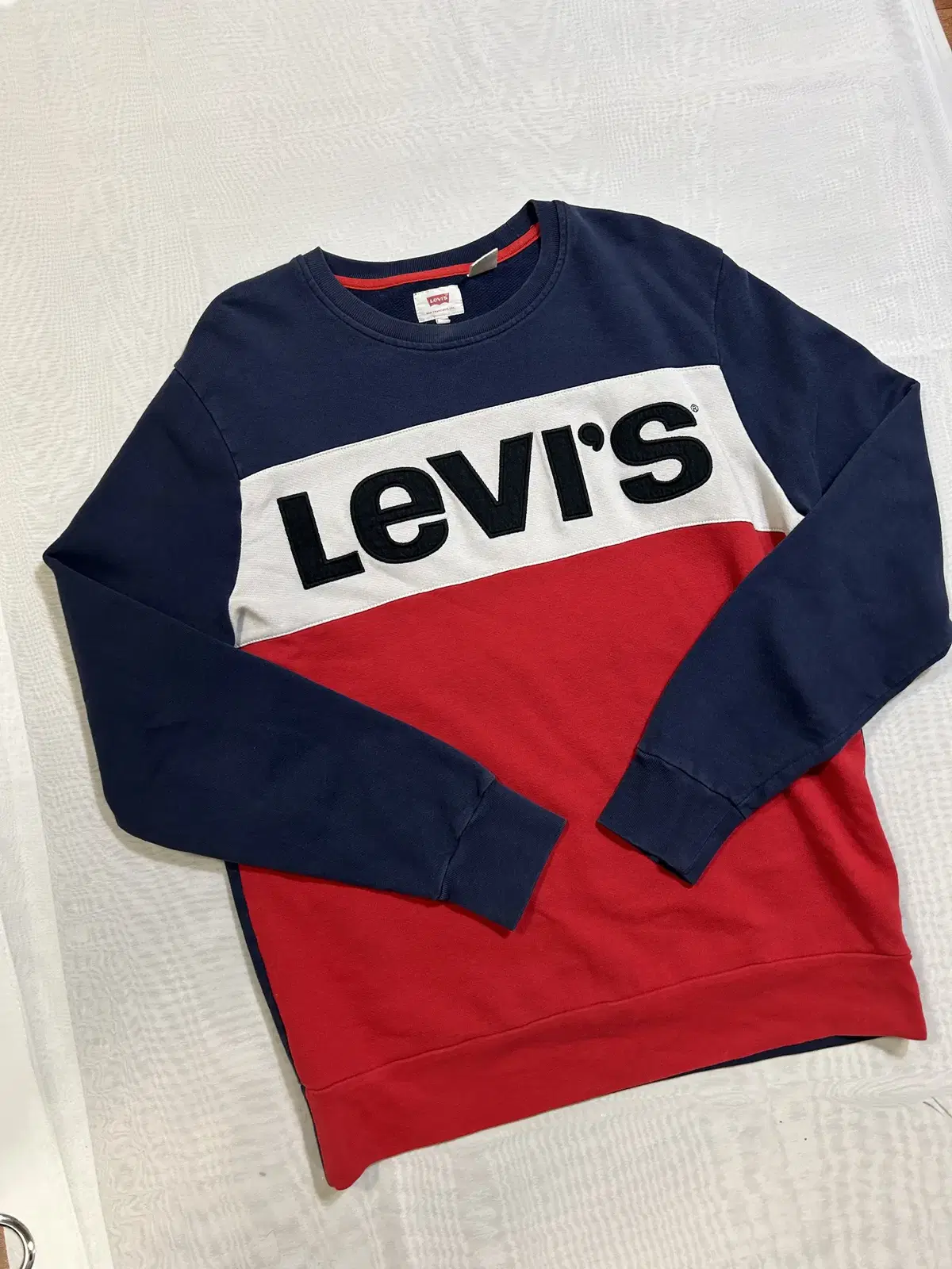 [L] Levi's Man to Man