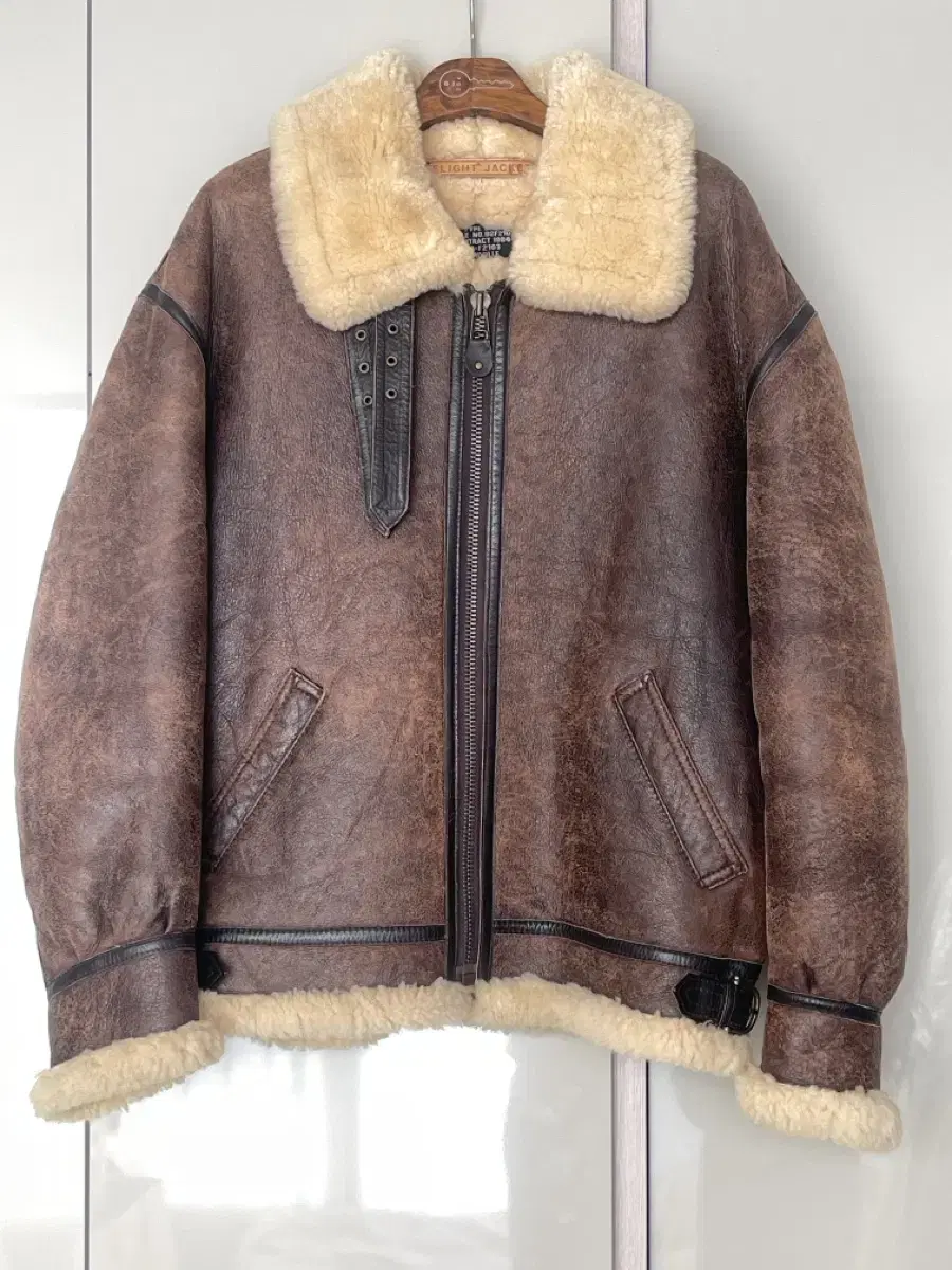 [Good Condition] Original Vintage B3 Lambskin Mustang Size LL