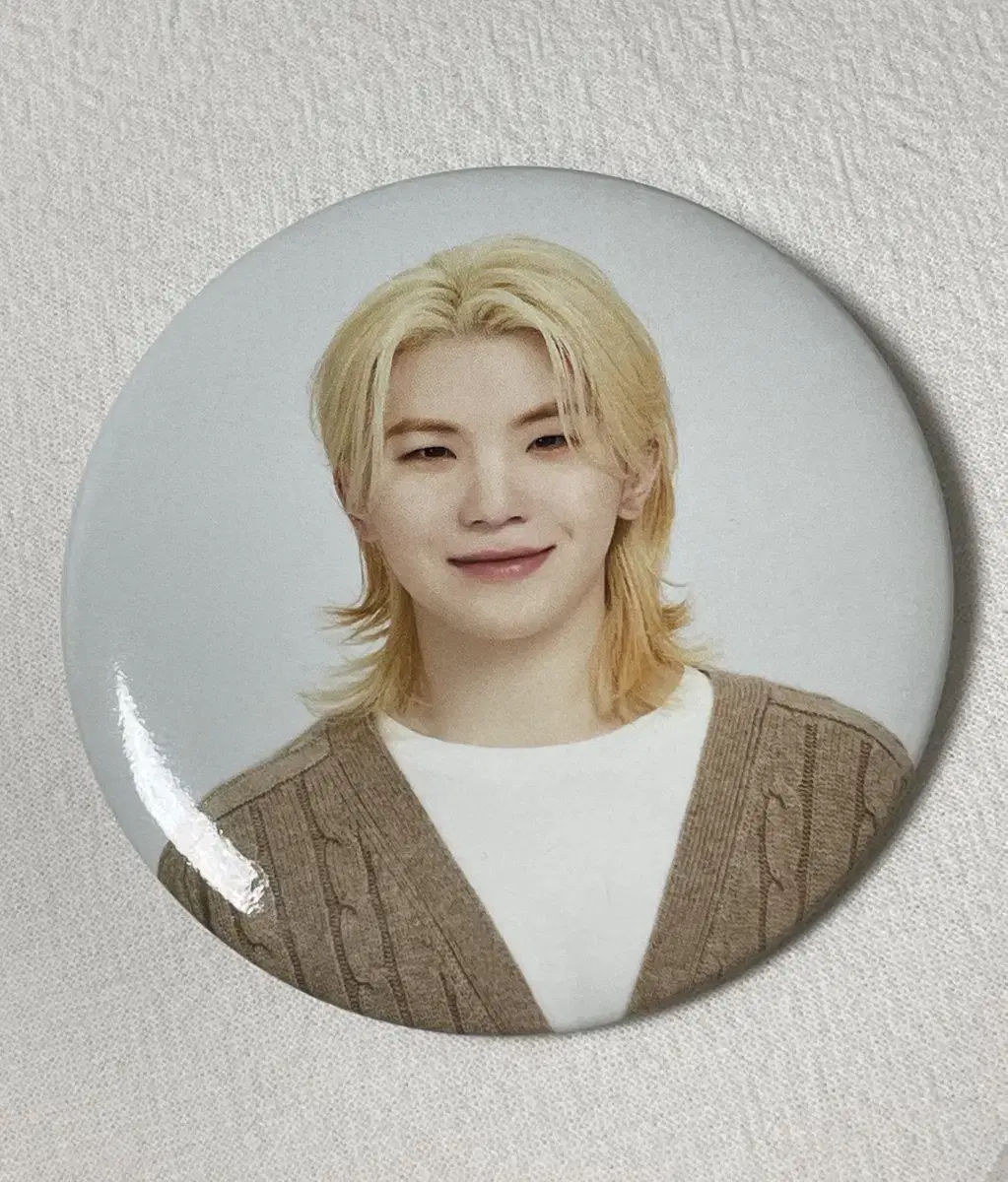 Seventeen 2024 Caratland luckydraw badge (woozi) for sale