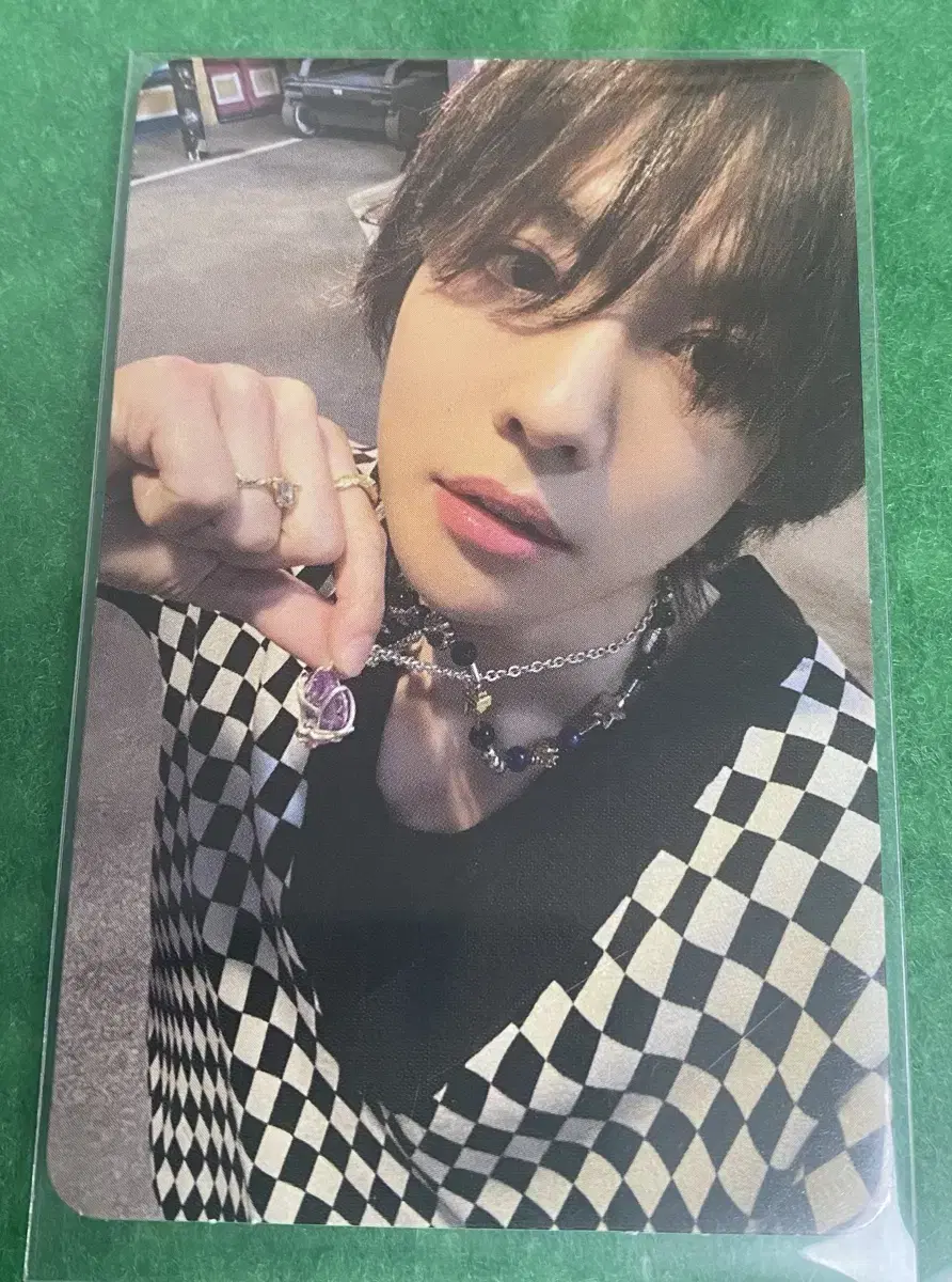 Necklace Jin Woo winner Jin Woo Holiday Alupu Alpo photocard sell WTS