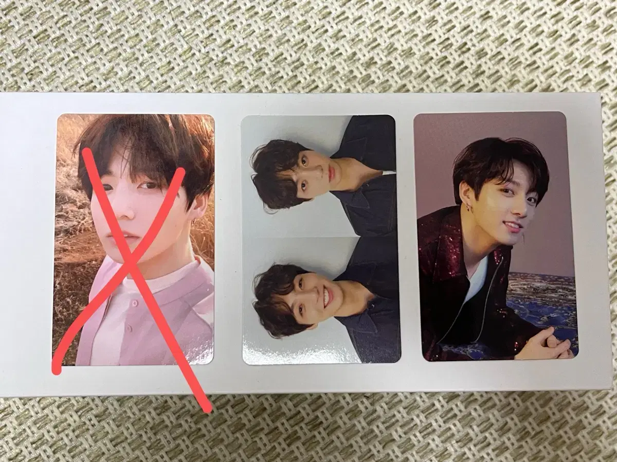 Jungkook Rubsell photocard in bulk