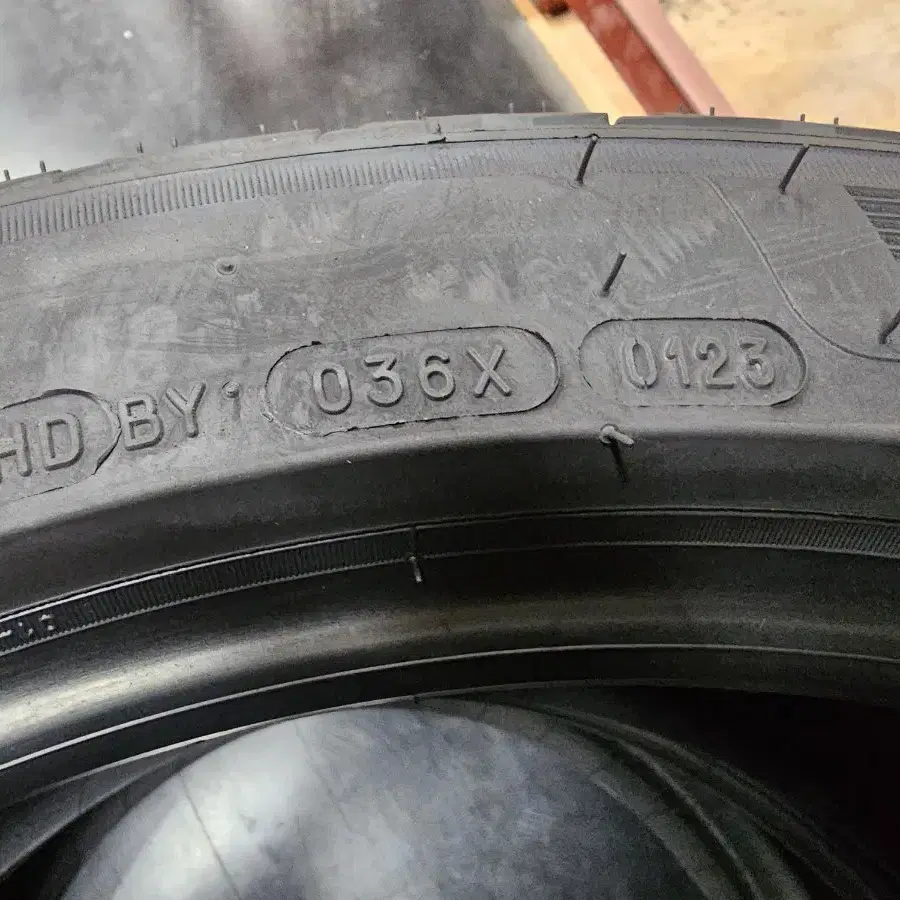 255/40R19 SNOW PILOT ALPIN 5 2본