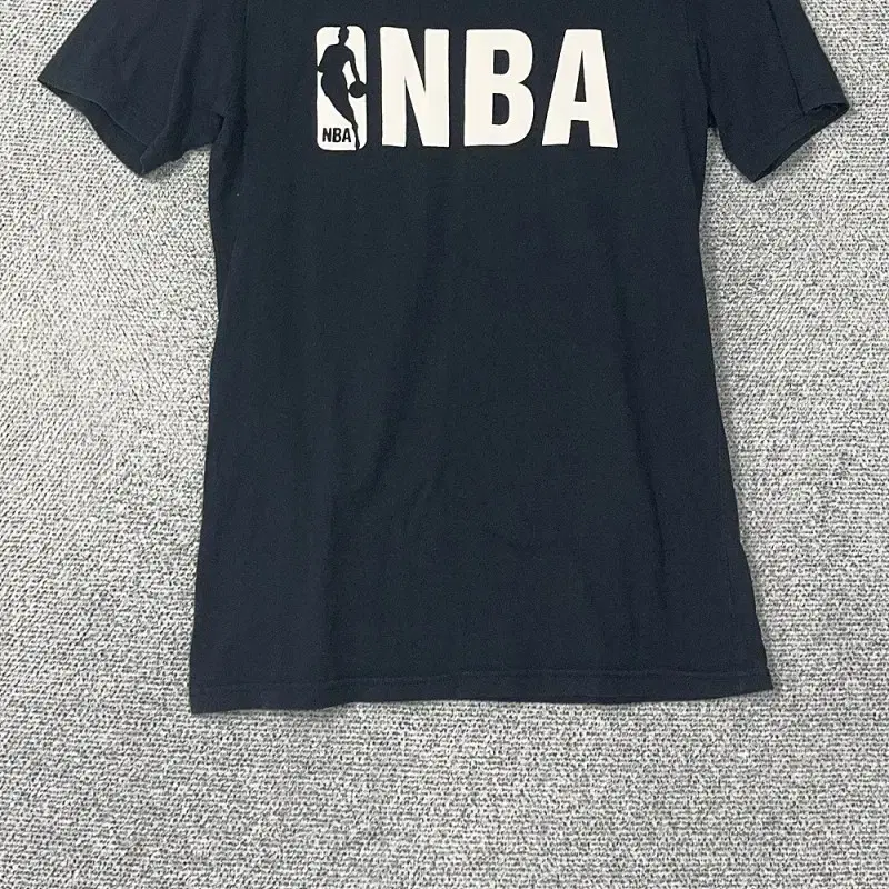 NBA 프린팅 로고 반팔티 L