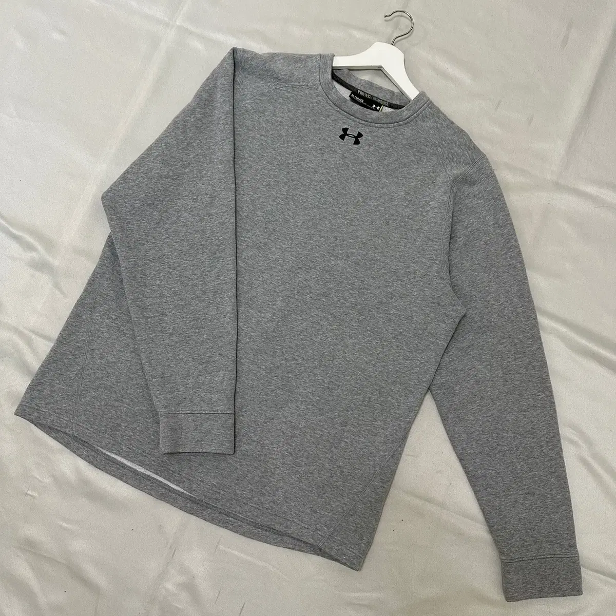 [XL] Under Armour Man to Man Waning Shop