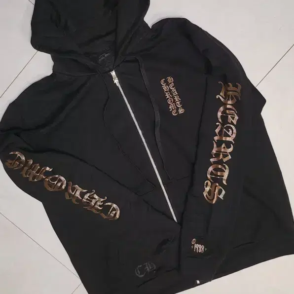 [L] 크롬하츠 1988 브라운글리터 후드 집업 Chrome hearts