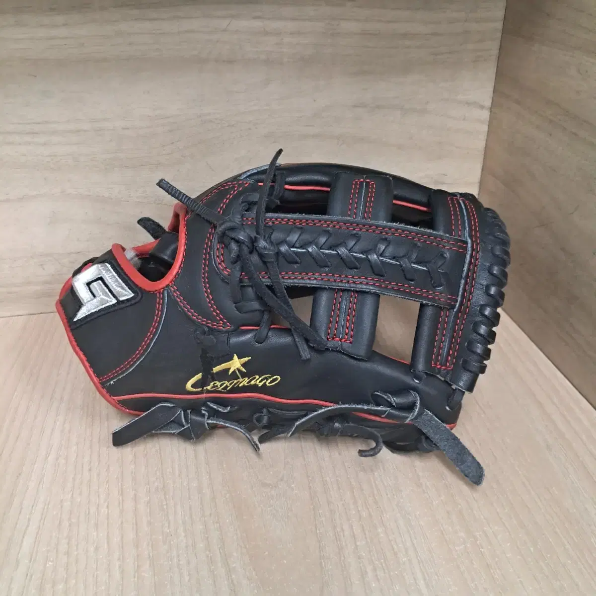 Baseball Glove