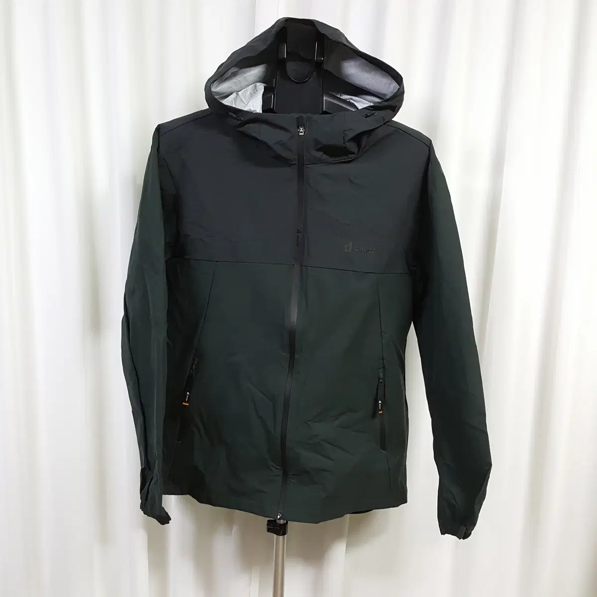 21 years Deuter windbreaker male 115 oil field