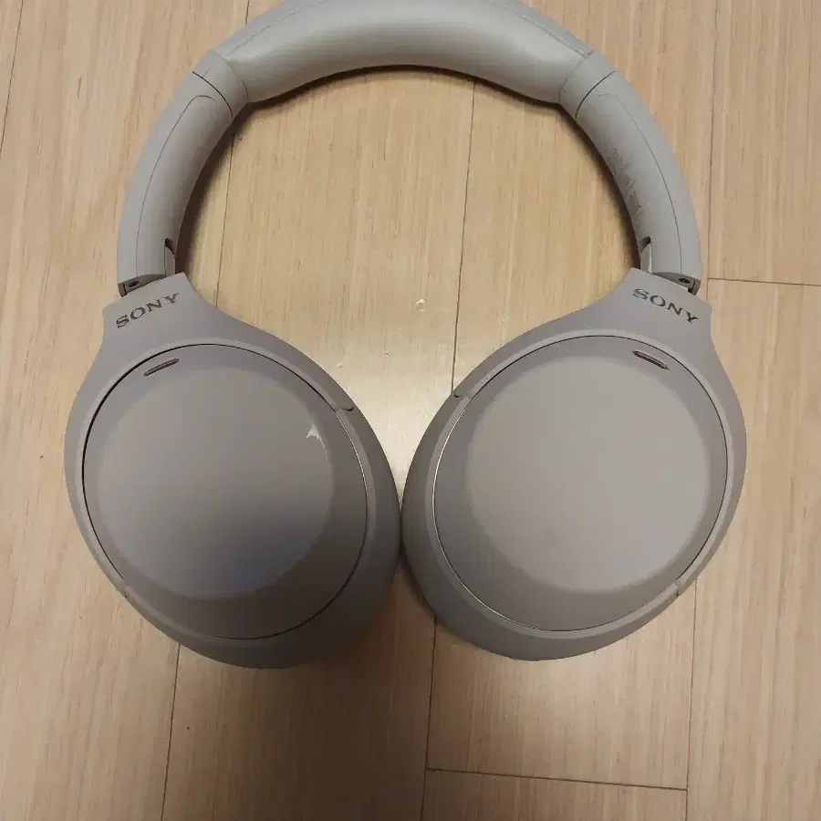 SONY WH 1000 M4