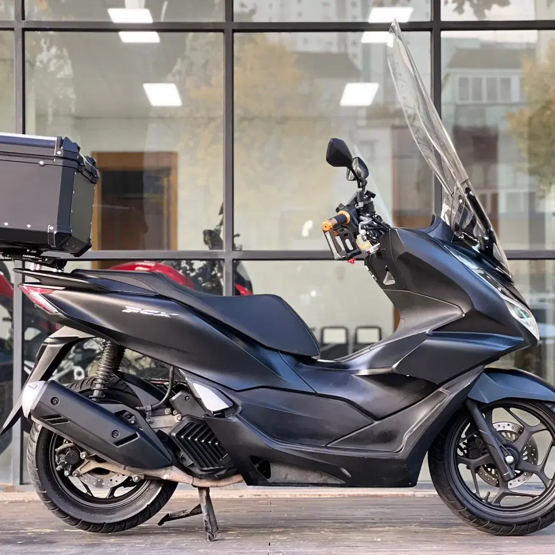 PCX125 ABS 2021년식 2만키로 옵션많은 차량 판매