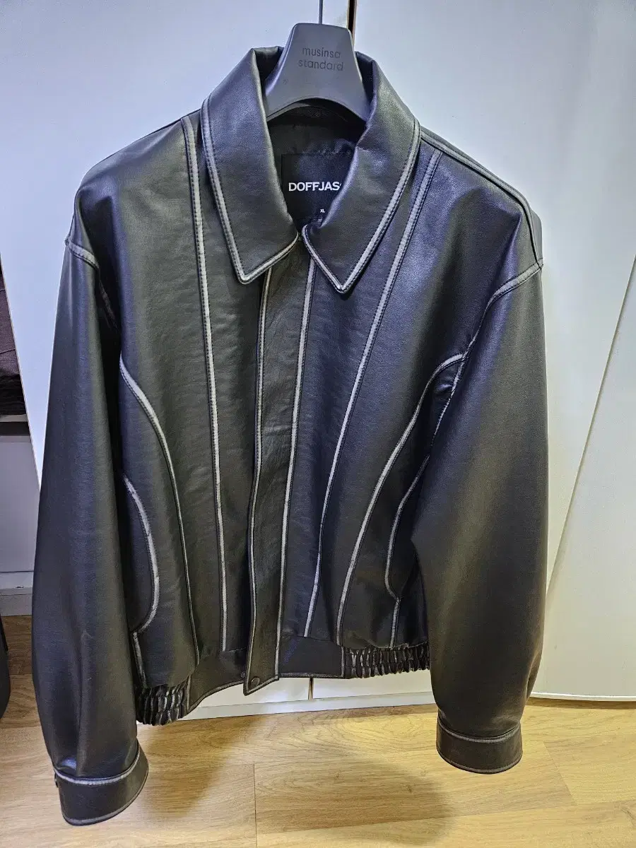 DopeJay Washed Leather Curved Bomber Jacket (XL)