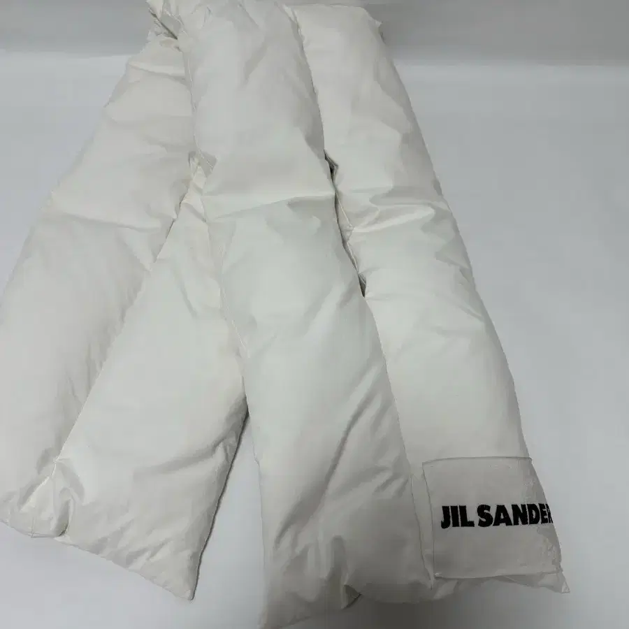 JIL SANDER 질샌더+down scarf 패딩 머플러 목도리