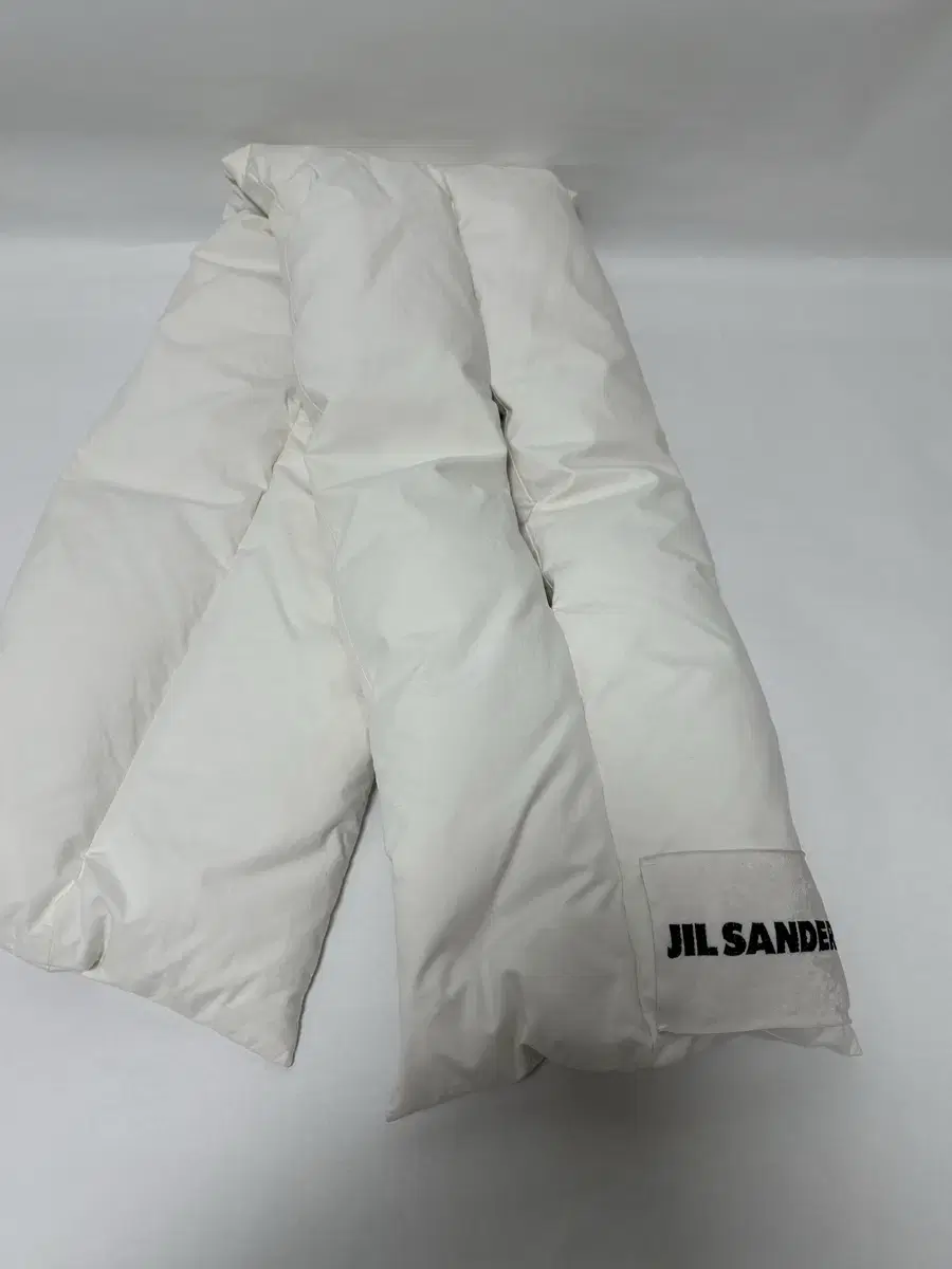 JIL SANDER 질샌더+down scarf 패딩 머플러 목도리