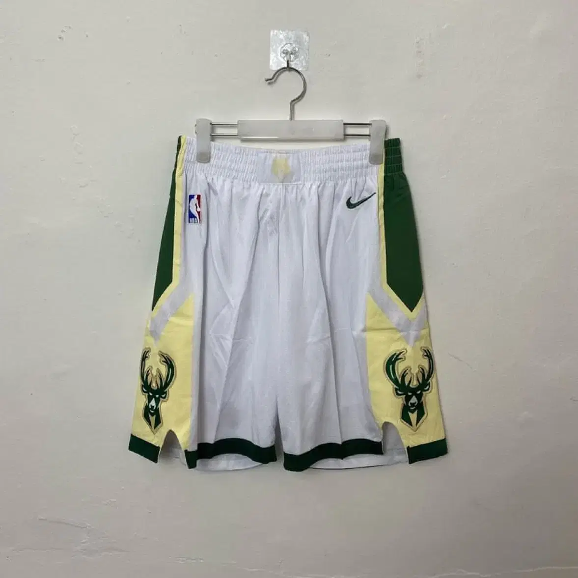 Nba 밀워키 하프팬츠 M L XL