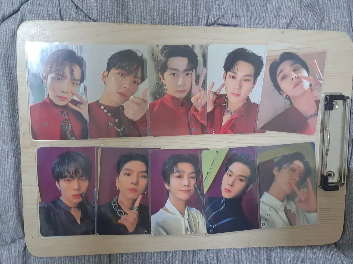 monsta x reason pop up photocard A,B