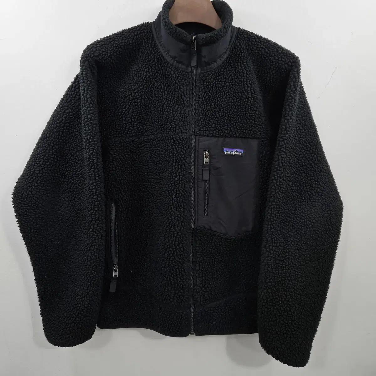 L) Patagonia Overfit Hoodie