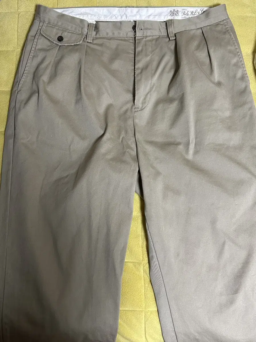 [36]Polo Whitman Relaxed Fit Chinos for sale.