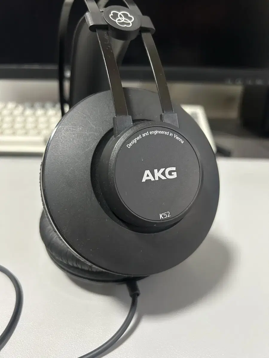 akg 헤드폰 AKG K52