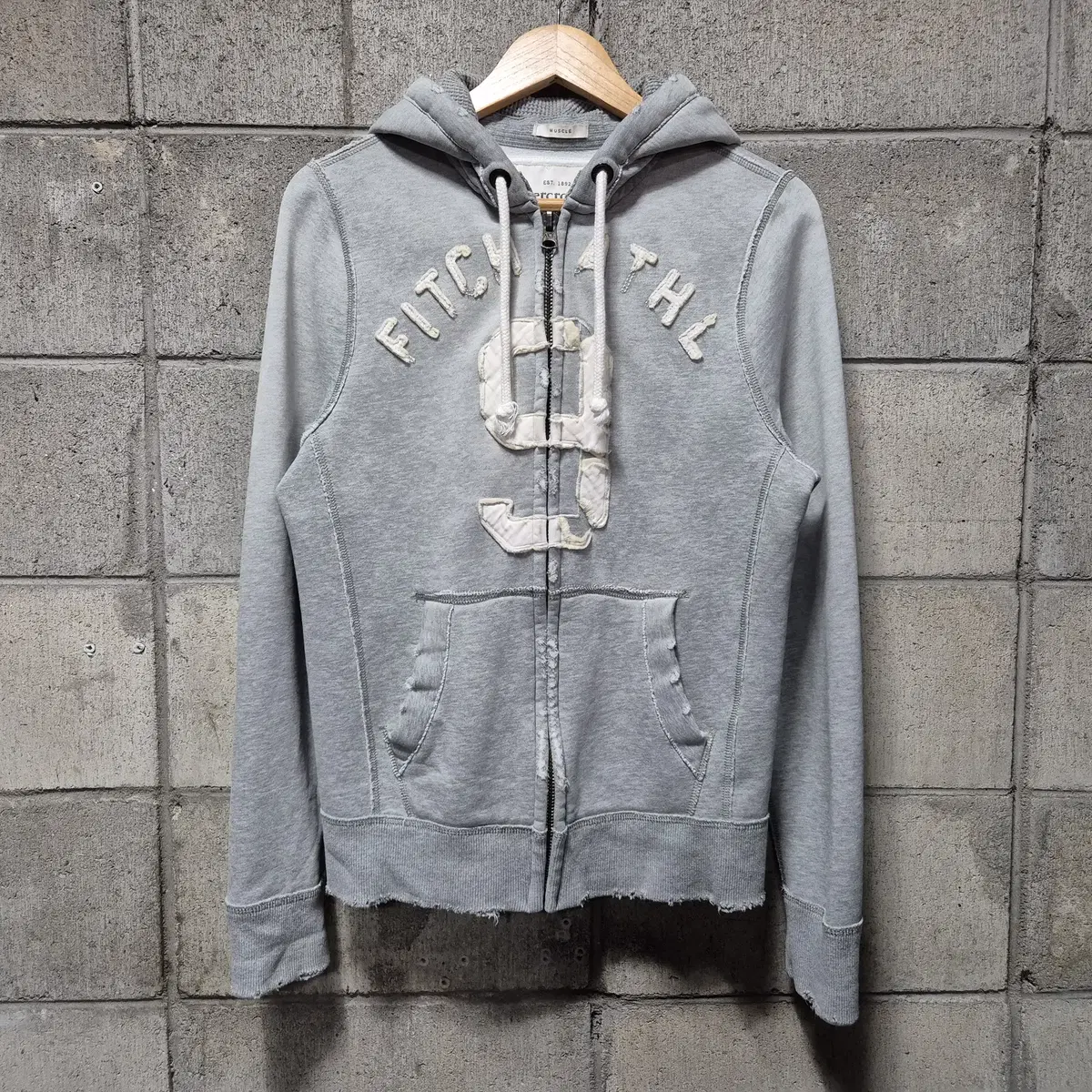 Abercrombie & Fitch Hooded Zip-up S (No. 977)