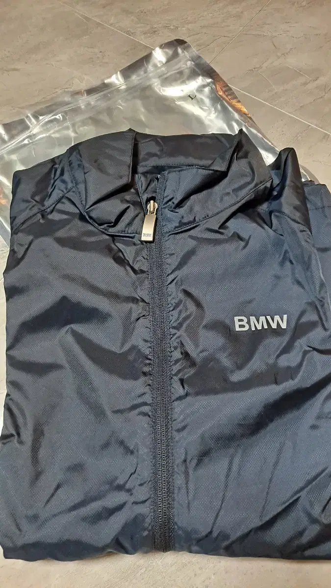 BMW바람막이