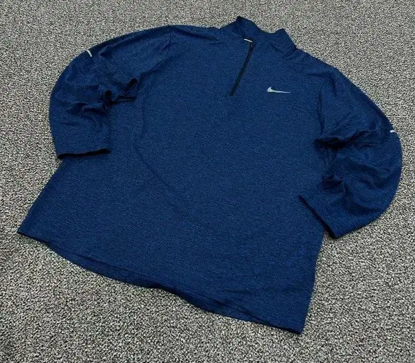 Nike DryFit Functional Vahn Zip Up105