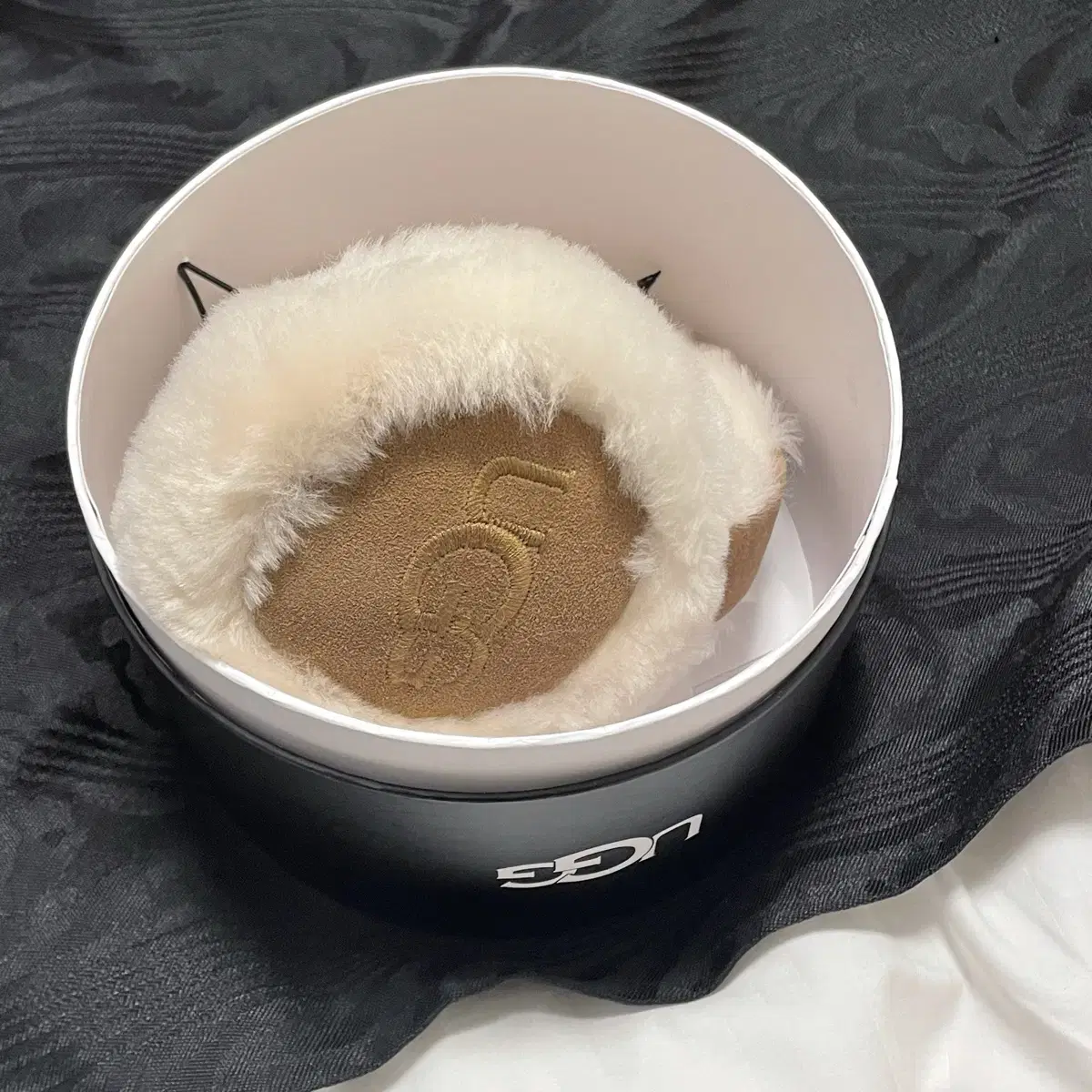 어그 이어머프 체스트넛 UGG Earmuff Chestnut 신세계인터내