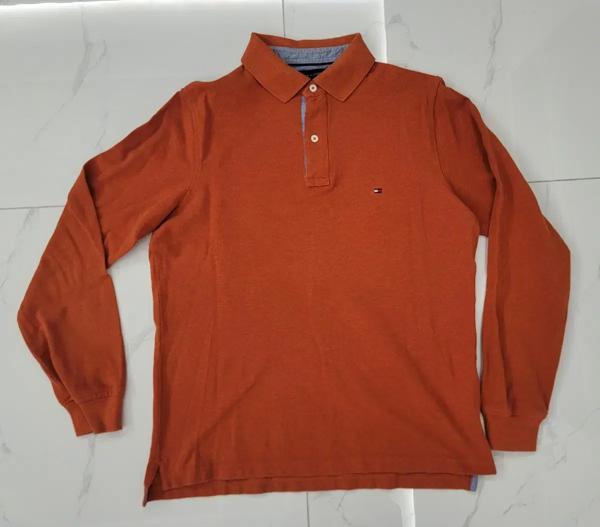 Tommy long sleeve kara T-shirt sell (L, size 100)