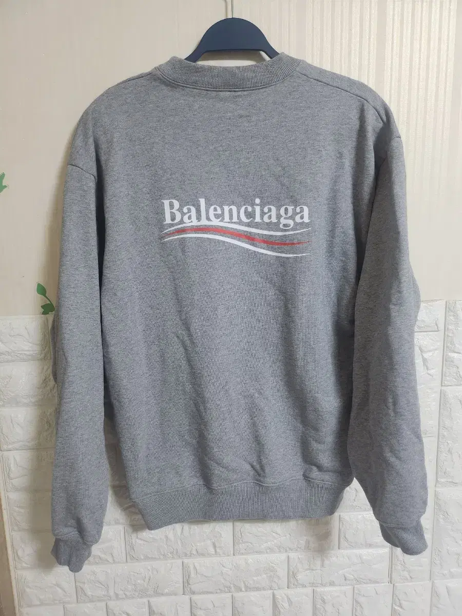 Balenciaga Wavego man to man