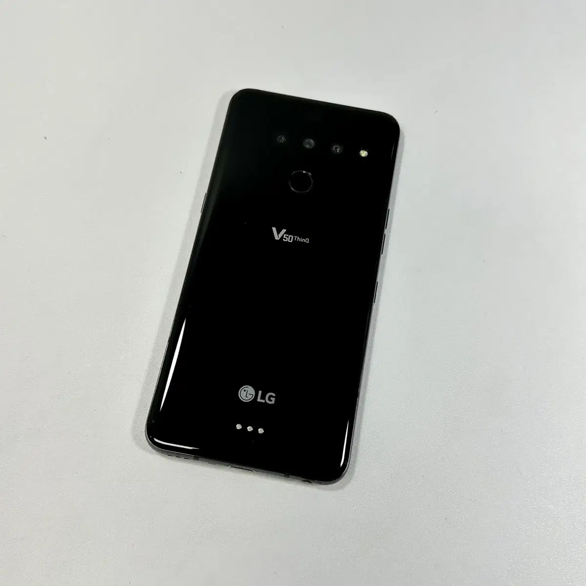 9.4만원) LG V50 블랙색상 128G 판매해요