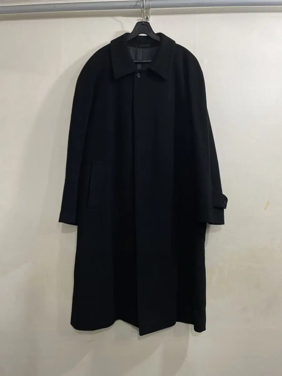 Pure 100% cashmere coat black <이태리 수입원단>