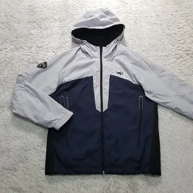 Size 100) Millet 2-Ply Windbreaker