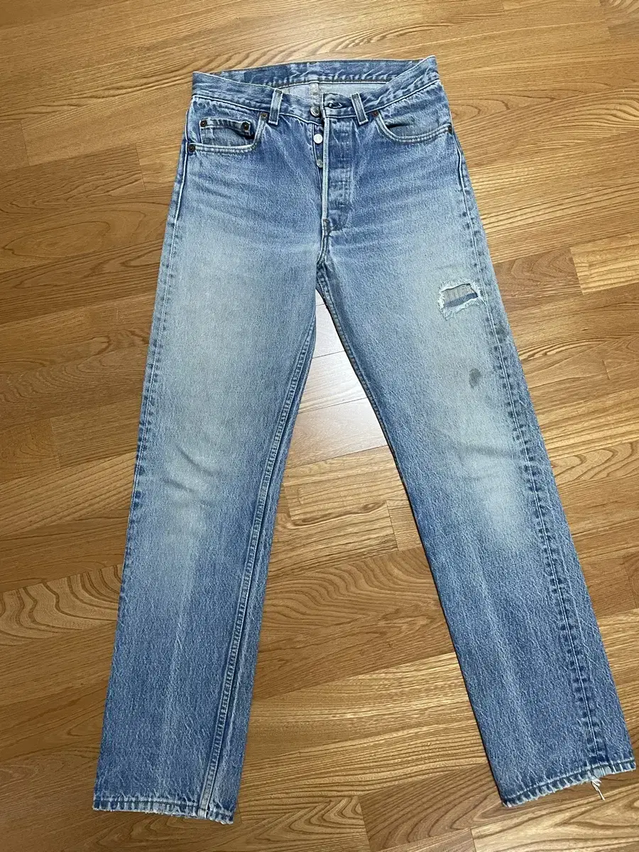 90s Levi's denim, size 29-30