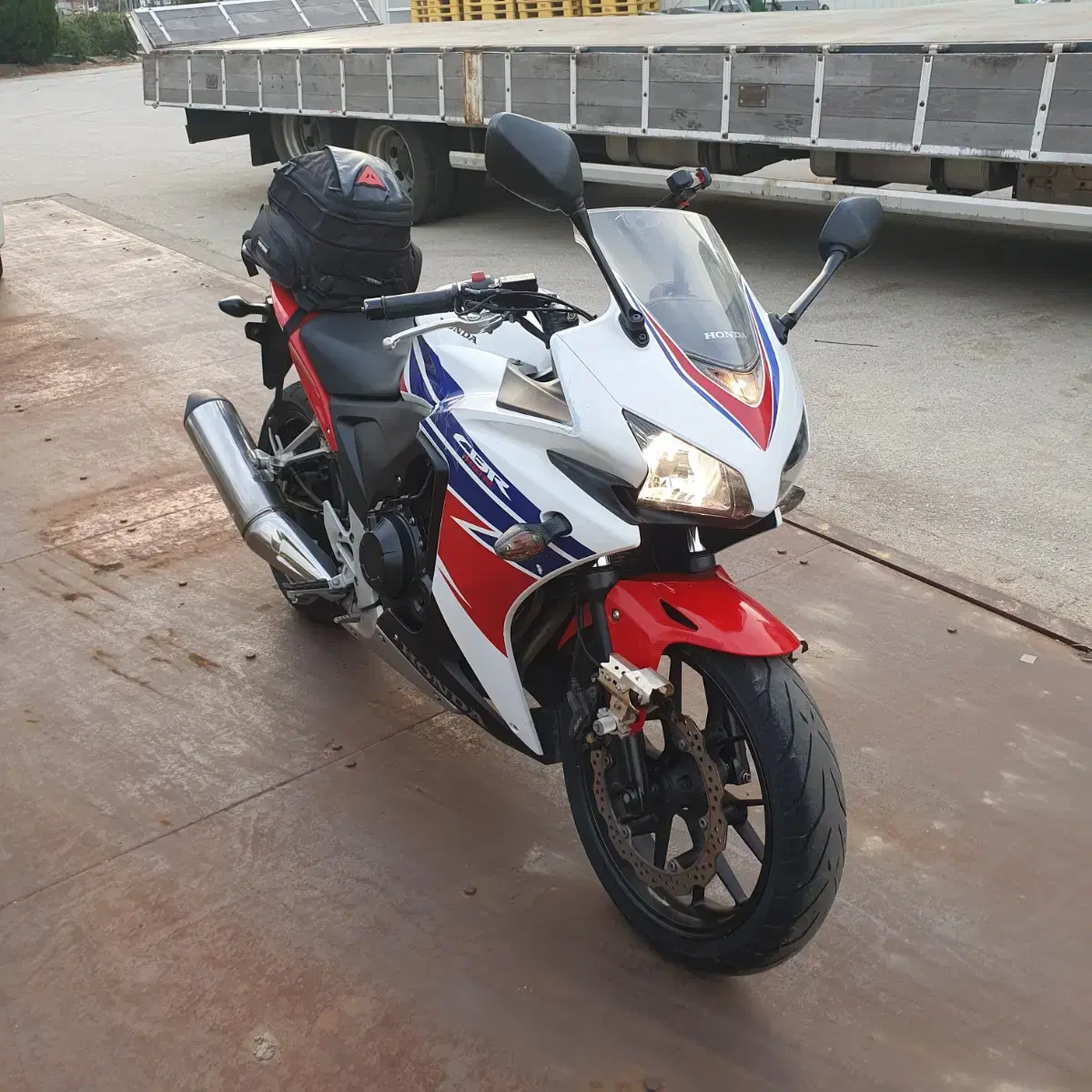 2015)cbr500r(야마하r3 닌자300 코멧650 mt07 mt09