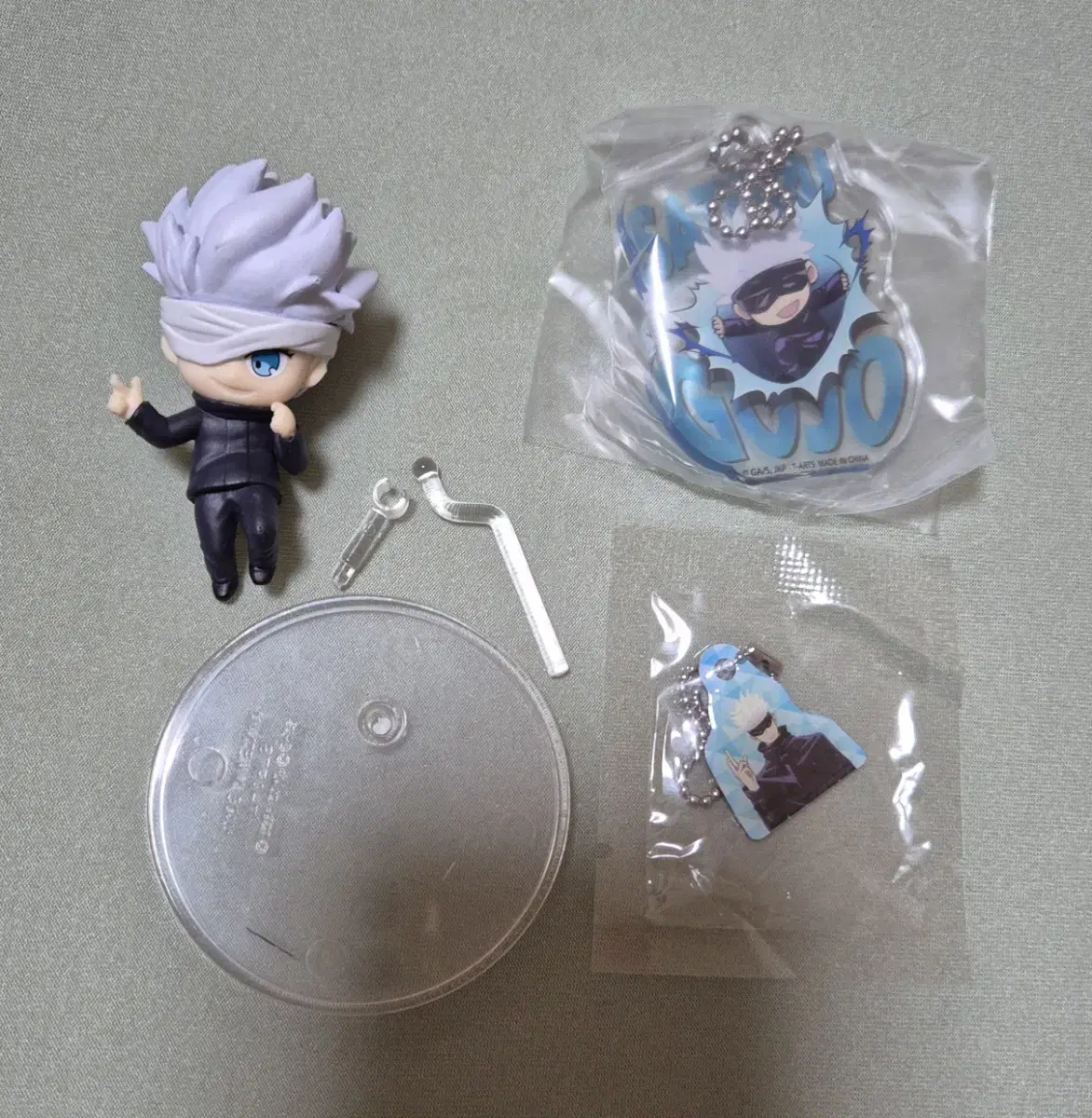 Zuu Spinning Gojo Satoru Gacha Figures keyring Metal Collection Keyring