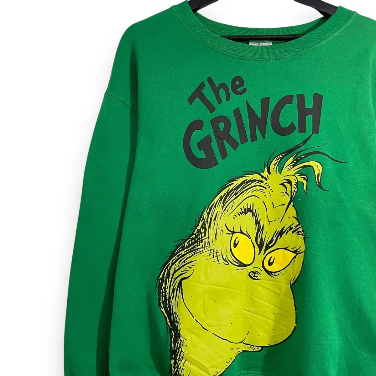 만원샵 The GRINCH Dr.Seuss 프린팅 스웻셔츠