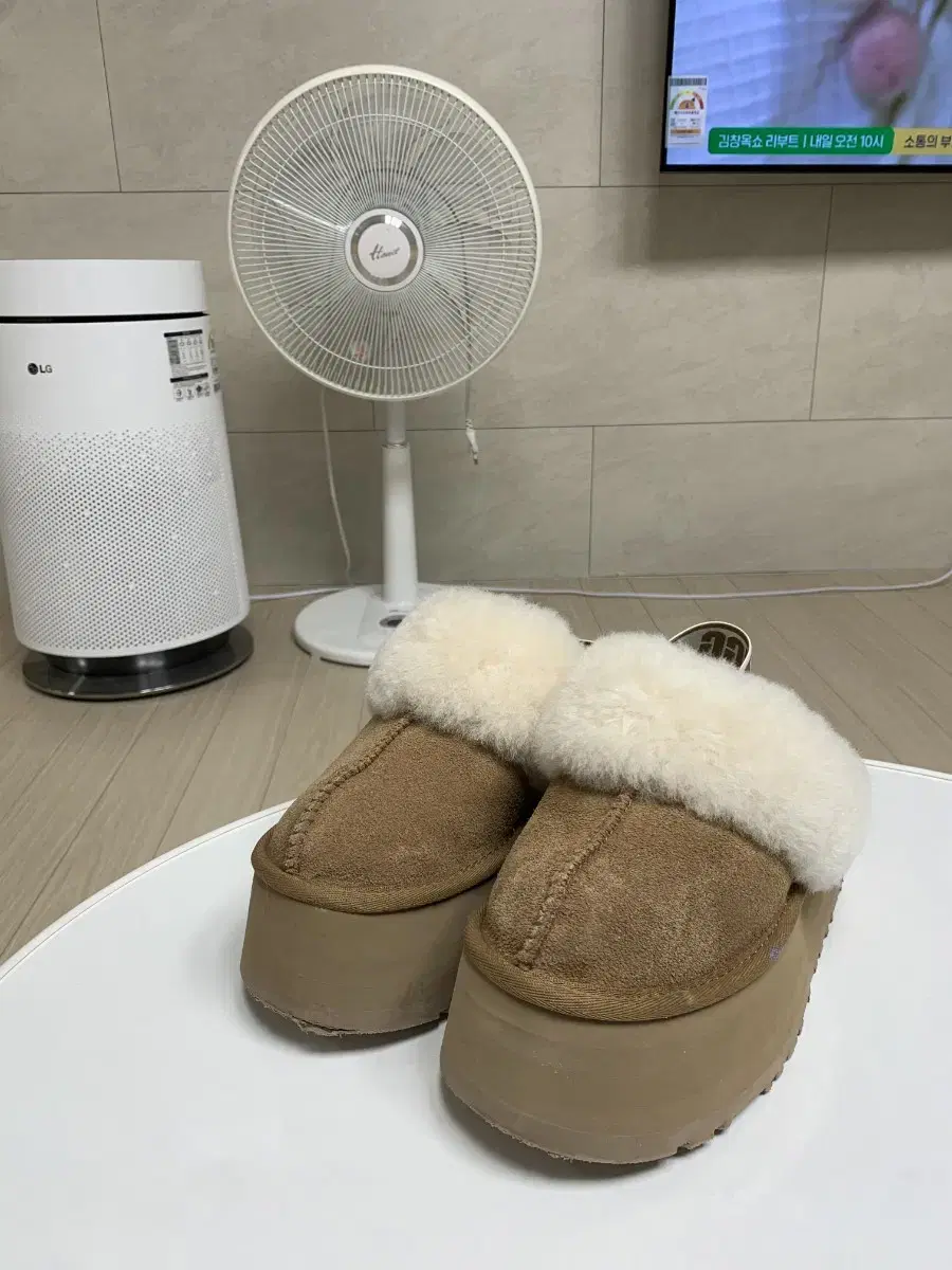 UGG 여성 어그 슬리퍼 펀케트