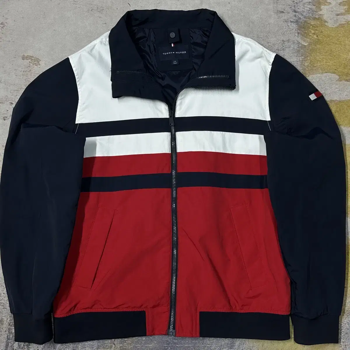 Tommy Hilfiger Big Logo Colorblocked Windbreaker