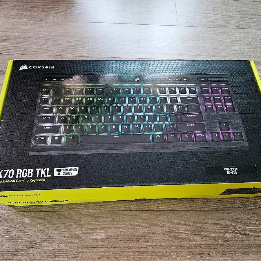 커세어 K70 RGB TKL 챔피언 한글 저소음 적축 게이밍 키보드