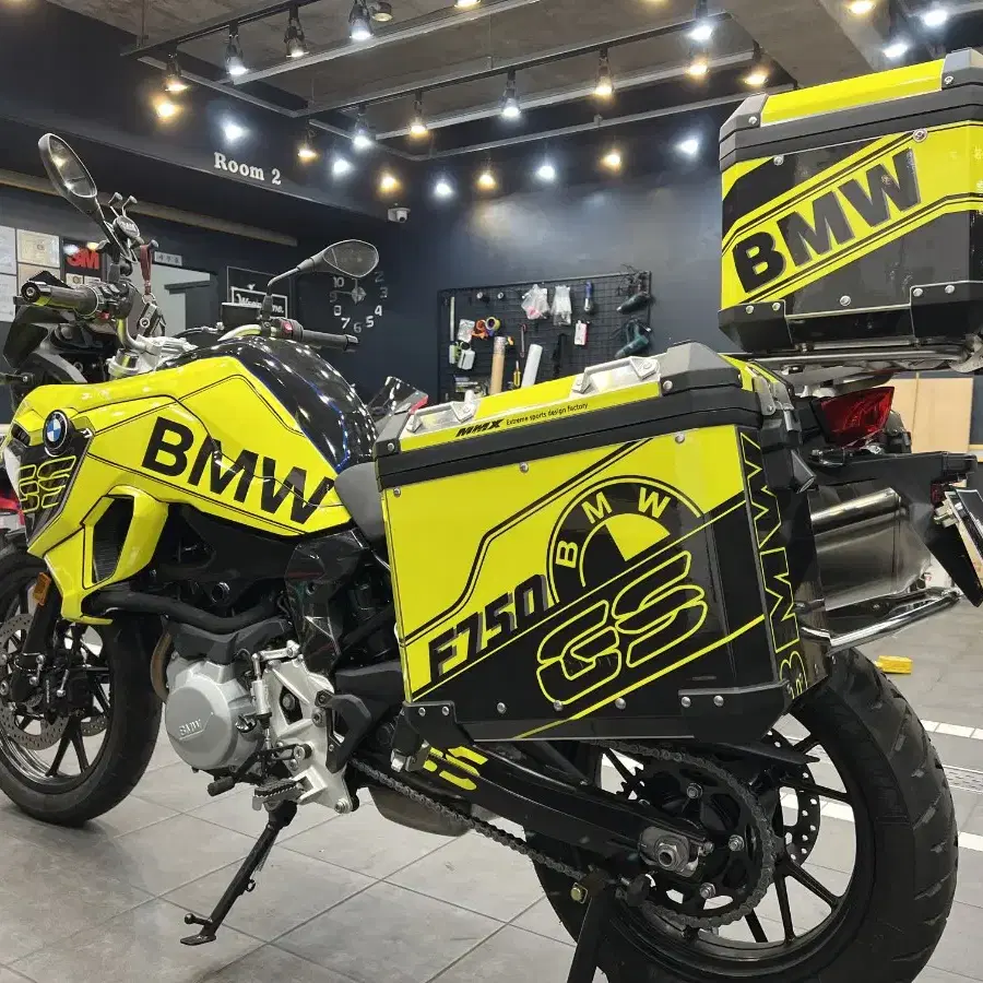 BMWF750GS