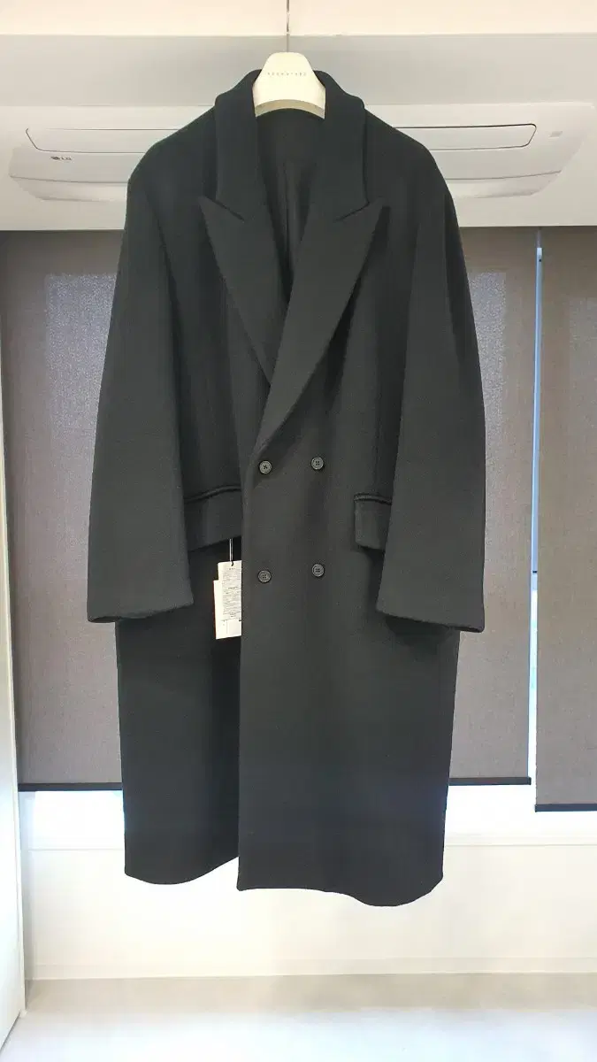 Brown Yard Double Breasted Coat Black