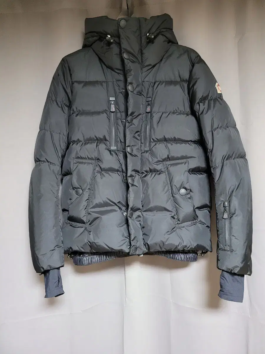 Moncler Grenoble Rodenberg Size 3 Black