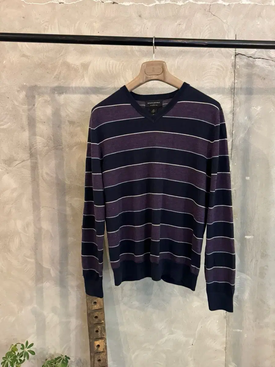 Banana Republic Knit Men100