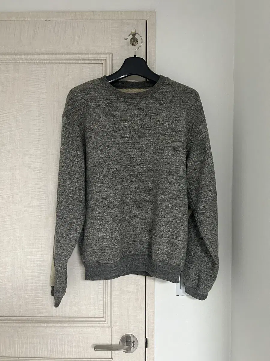 [2] Capital Fleece Bone Big Crew Neck Man-to-Man Sweat Heather Charcoal Gray