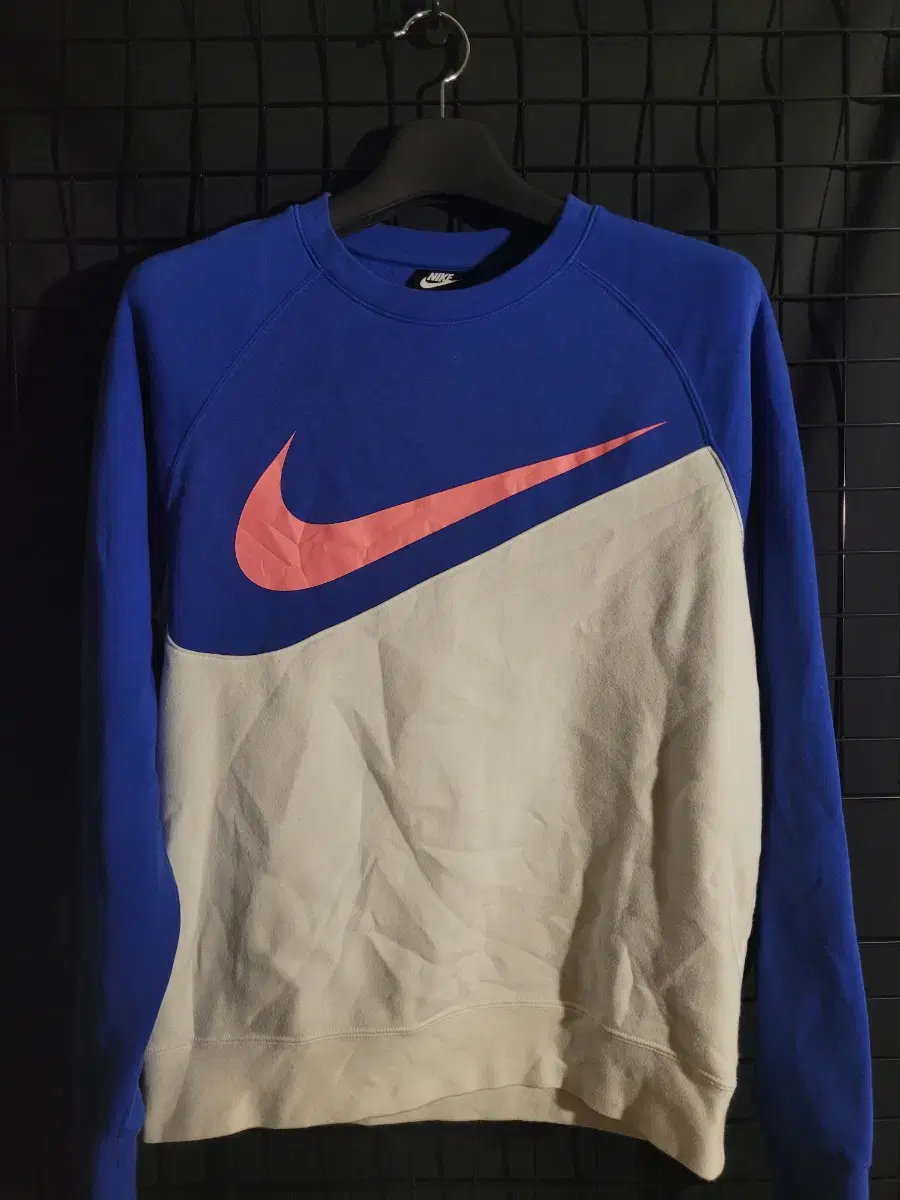 Nike Bixoushi Colorblocked Man-to-Man M