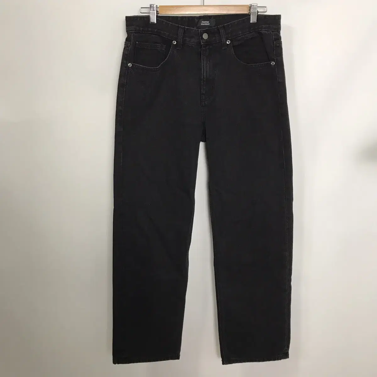 Gentleman's Standard Black Denim [32]