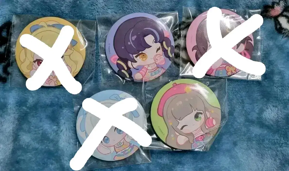 ISEGYE IDOL Isepe Goods Can Badge sells