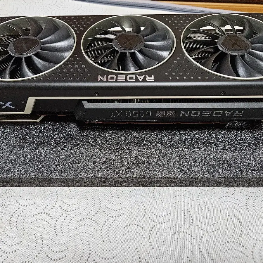 XFX RX 6950 XT MERC 319 16GB 풀박 4070 수퍼급