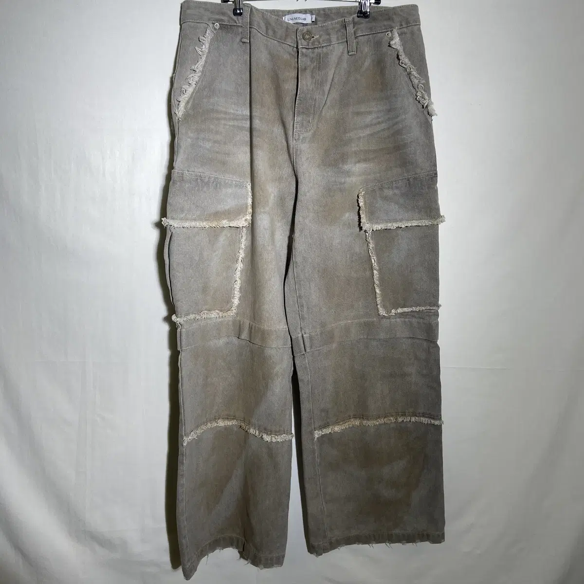 Unisex Distressed Faded Wash Cargo Denim Pants L